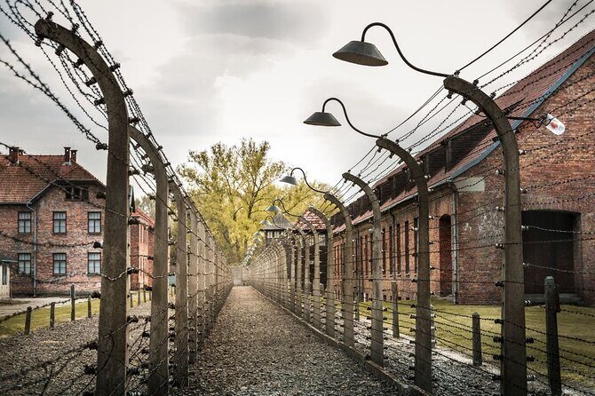2 Days Tour to Auschwitz and Krakow from Warsaw - Key Points That Matter Before You Go