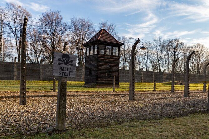 2 Days Tour to Auschwitz and Krakow from Warsaw - Warsaw to Krakow by Fast Train: Efficient, Early, and Straightforward