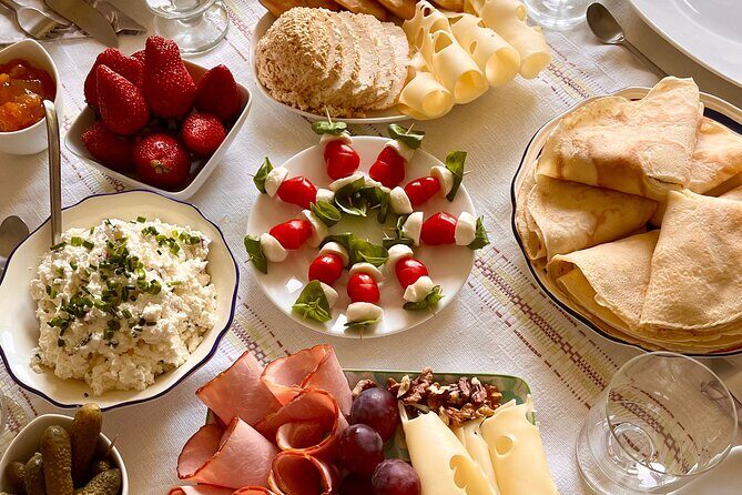 2-Hour Breakfast Experience in a Home from Warsaw - Why a Warsaw Home Breakfast Feels More Polish Than Any Café