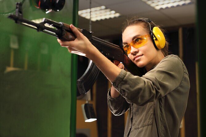 Agvo Shooting Range Experience in Warsaw - Key highlights