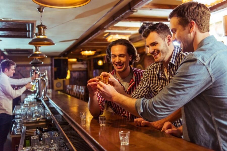 DAILY & FUN Vodka Tasting Tour in Warsaw with Local Expert - 150 Minutes, Two Venues, Six Tastings: What the Night Feels Like