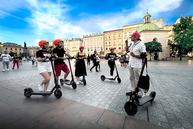 Electric Scooter Tour: Full Tour - 3-Hours of Magic! - A 3-hour Warsaw circuit that beats walking time
