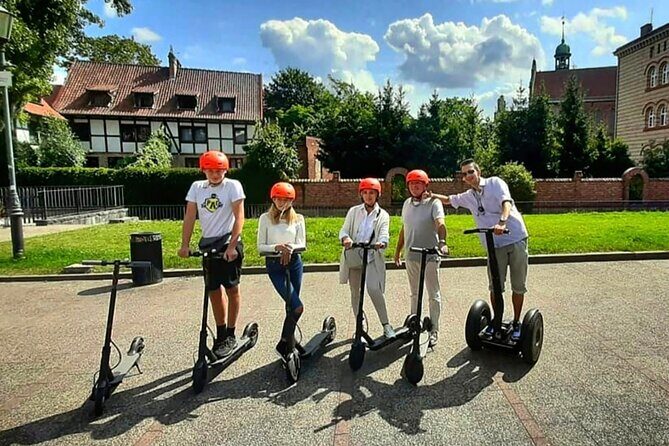 Electric Scooter Tour: Old Town Tour - 1,5-Hour of Magic! - Old Town Market Square and the Warsaw Mermaid moment