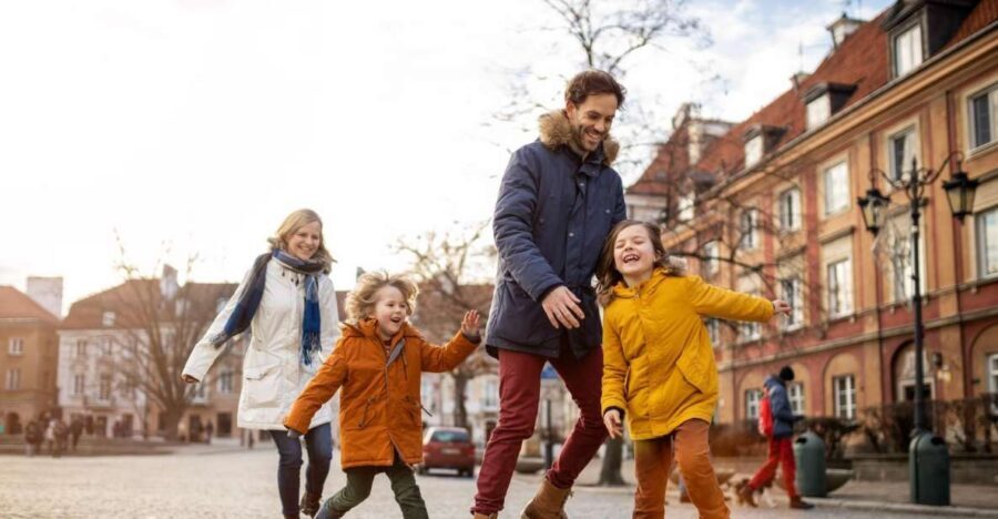 Family Tour of Warsaw Old Town with Fun Activities for Kids - Key highlights at a glance