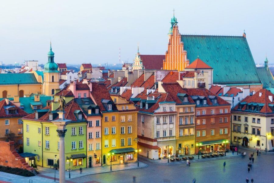 Family Tour of Warsaw Old Town with Fun Activities for Kids - The 3-hour option adds Manufaktura Cukierkow candy-making