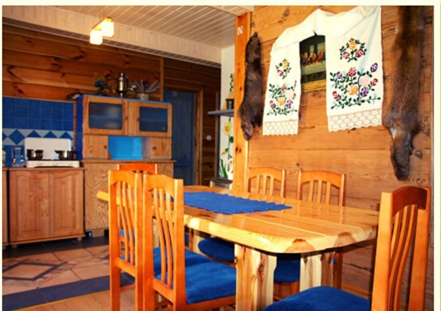 From Warsaw: Small-Group Tour to Bialowieza National Park - Białowieża Towarowa and the tsar’s restaurant lunch stop