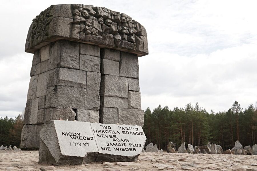 From Warsaw: Treblinka Camp 6-Hour Private Tour - Lunch in a Local Restaurant: A Human Pause in a Heavy Day