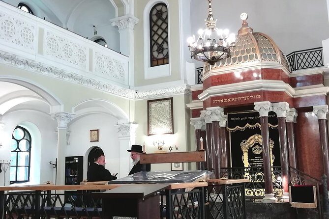 Jewish Warsaw - Where Jewish Warsaw really starts: Grzybowski Square