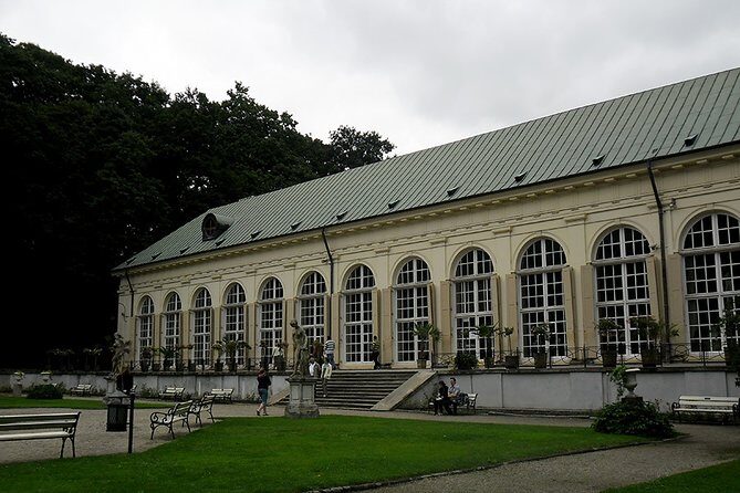 Lazienki Park + Museum of King Jan III's Palace at Wilanow:Small group /Pick-up/ - Łazienki Park: the royal park walk you can’t rush