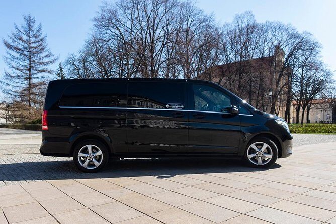 Luxury Warsaw Chopin Airport Transfer by private Minivan car - Getting From Chopin Airport to Warsaw Without the Stress Math