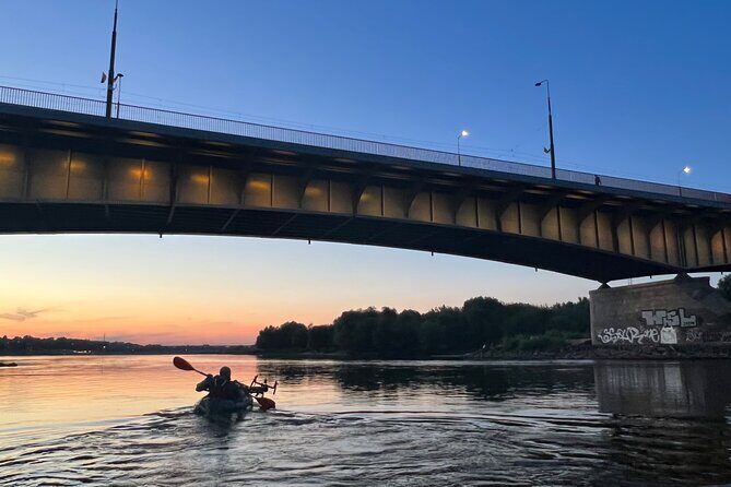 Packrafting / Kayaking Vistula River, Warsaw - The real-life pros (from how Piotr runs it)