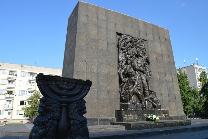 Private tour: Jewish heritage in Warsaw - Walking Warsaw’s Jewish heritage through Muranów’s streets