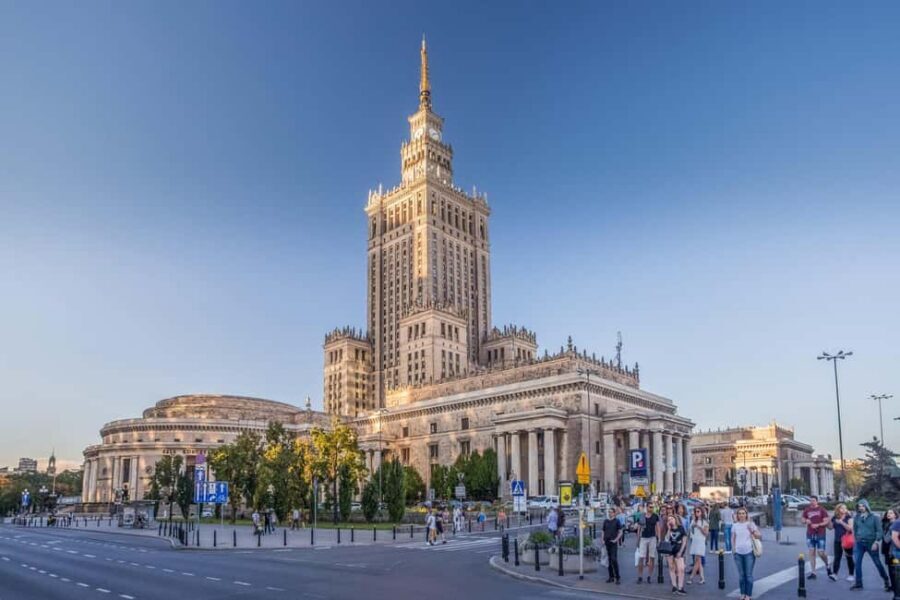 ROYAL & COMMUNIST WARSAW walking tour in English - Transition into 20th-century Warsaw: planners, identity, and big statements