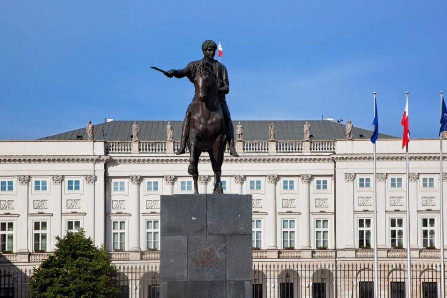ROYAL & COMMUNIST WARSAW walking tour in English - Price and value: why $5 can be surprisingly smart