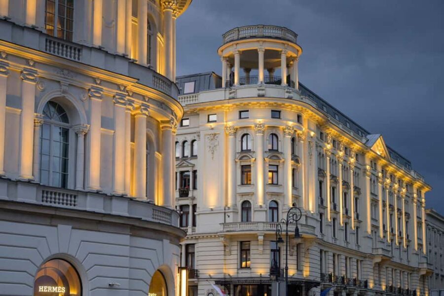 ROYAL & COMMUNIST WARSAW walking tour in English - Who should book this walking tour (and who might want something else)
