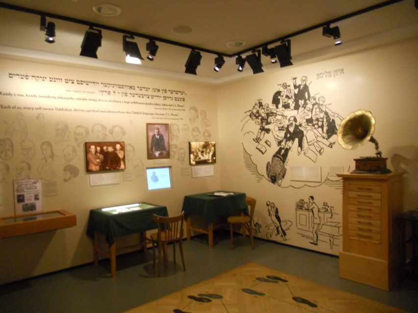 Skip-the-Line Polin Museum Warsaw Jewish History Tour - Jewish Historical Institute: Records That Don’t Let Go