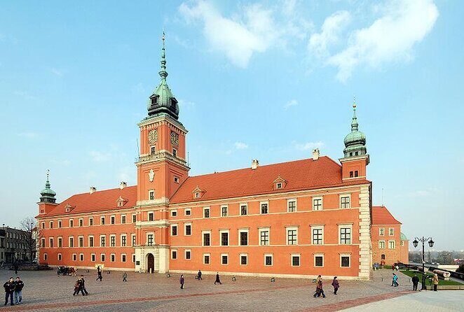 Skip-the-Line Warsaw Royal Castle Private Guided Tour - Key things that make this tour worth your time