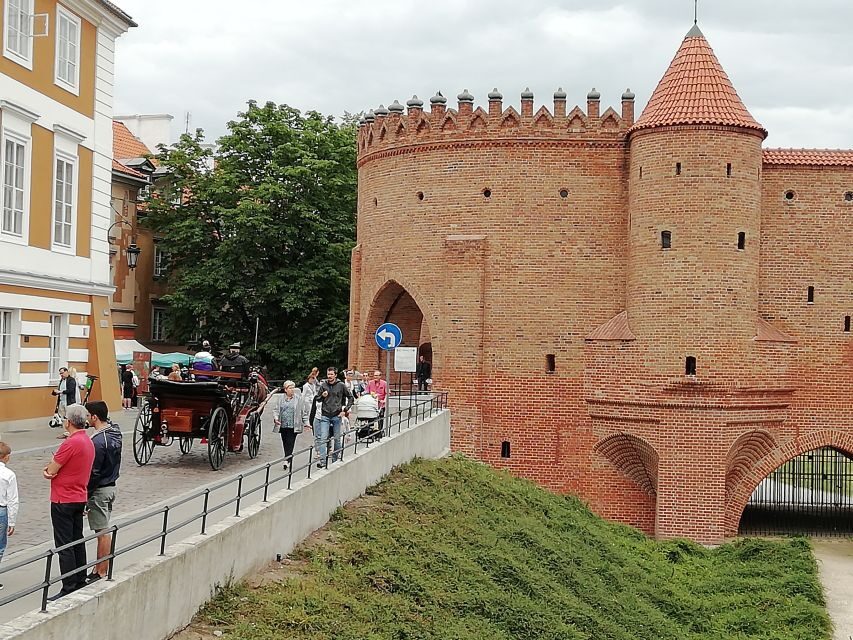Warsaw: 2-Hour Old Town Walking Tour - Castle Square and King Sigismund’s Column: where power becomes a photo stop