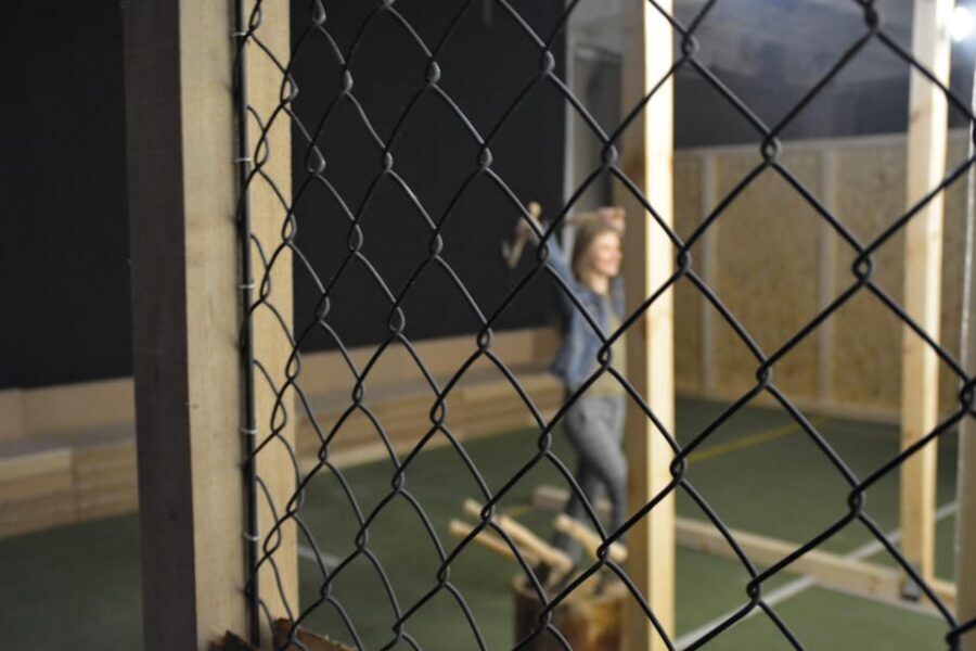 Warsaw: Axe Throwing Experience - The 1-Hour Flow: How the Match Works (So You Know What You’re Watching)