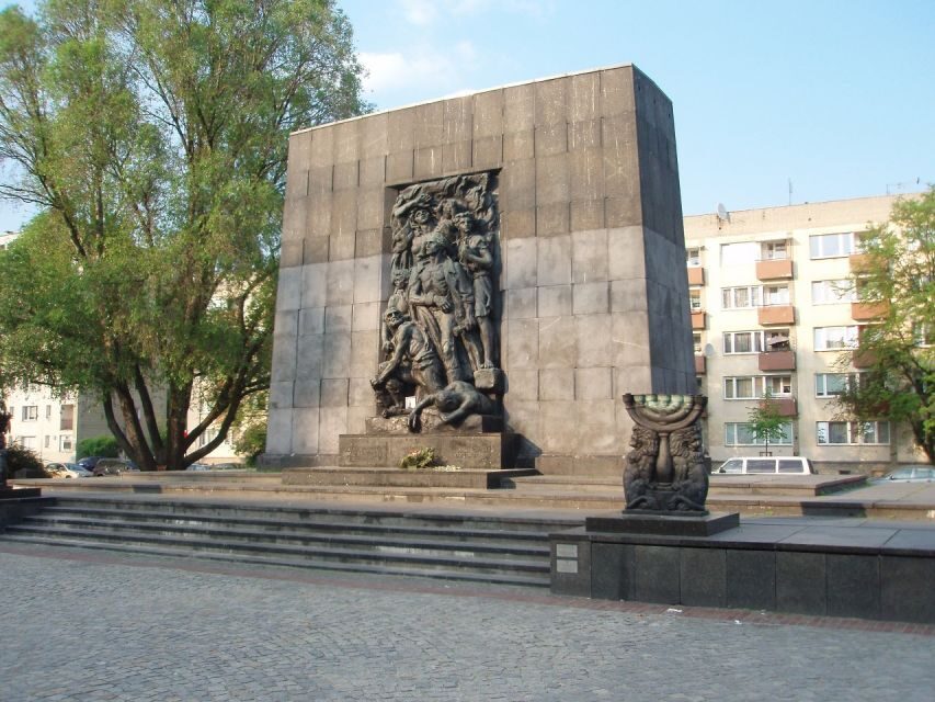 Warsaw Daily Jewish Ghetto Guided Tour with Jewish Cemetery - Price and value: is $131 fair for 3 hours?