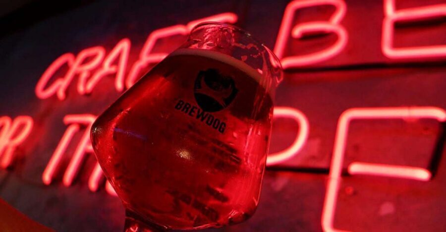 Warsaw: Guided Craft Beer Tour - Warsaw’s craft beer tour formula: easy, social, and very tasty