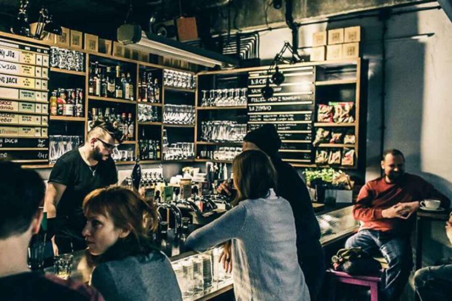 Warsaw: Guided Craft Beer Tour - Price and value: why $79 per person can make sense