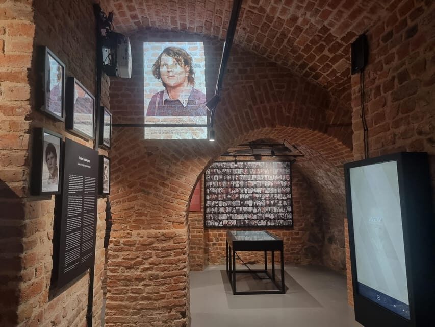 Warsaw: Guided tour of the Cold War Museum - The guided tour flow inside: how you move through 90 minutes