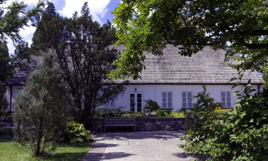 Warsaw: Half-Day Private Chopin Tour to Zelazowa Wola - Should you book Warsaw: Half-Day Private Chopin Tour to Zelazowa Wola?