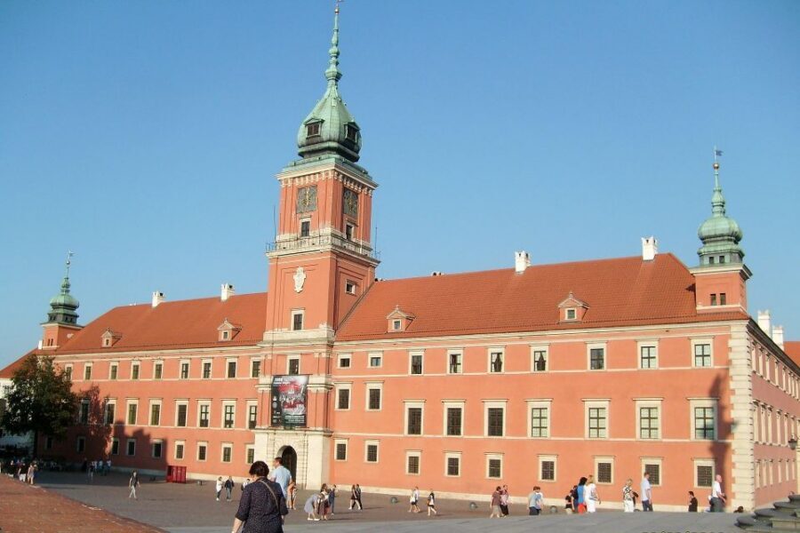Warsaw: Highlights of Old & New Town Private Guided Tour - Castle Square and the Royal Castle: Where Monarchs Lived (1596–1795)
