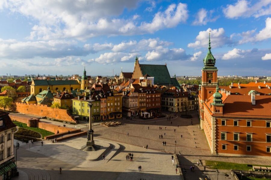 Warsaw: Historic Private Tour in Retro Fiat - Jewish ghetto remains: respectful stops and hard context