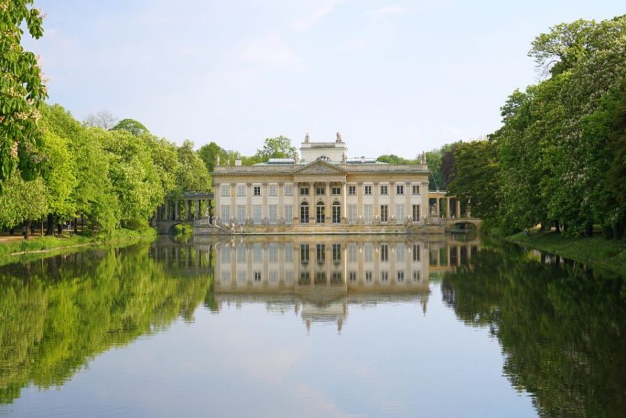 Warsaw: Historic Private Tour in Retro Fiat - What makes this tour feel personal: your guide and small extras