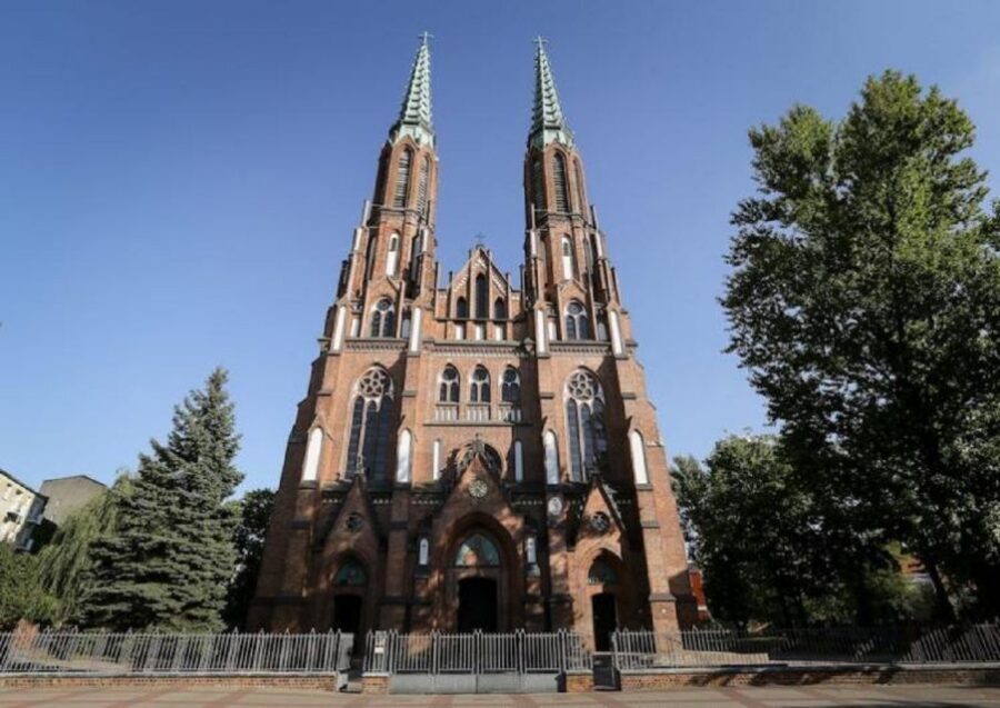 Warsaw: Praga District Tour with Vodka Museum and Tasting - Price and Pacing: Is $81 Good Value for This 4-Hour Private Tour?