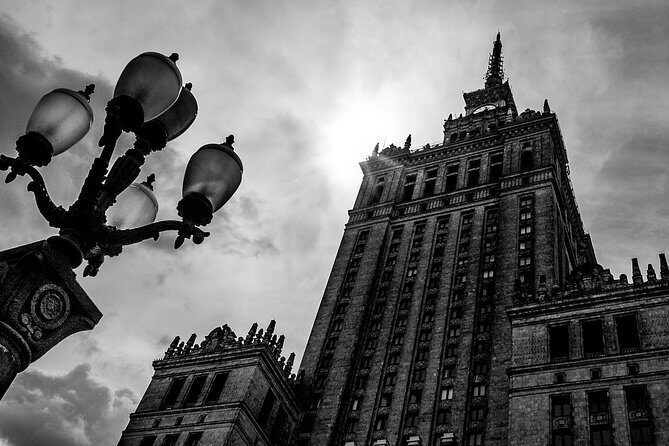 Warsaw Private Tour By Car & Walk - Old Town Highlights: Royal Castle, Old Market Square, City Walls, and Barbican