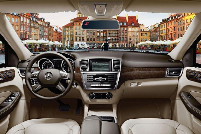 Warsaw Private Transfer from Warsaw Chopin Airport (WAW) to City centre - Warsaw Chopin Airport to City Centre, without the airport hassle