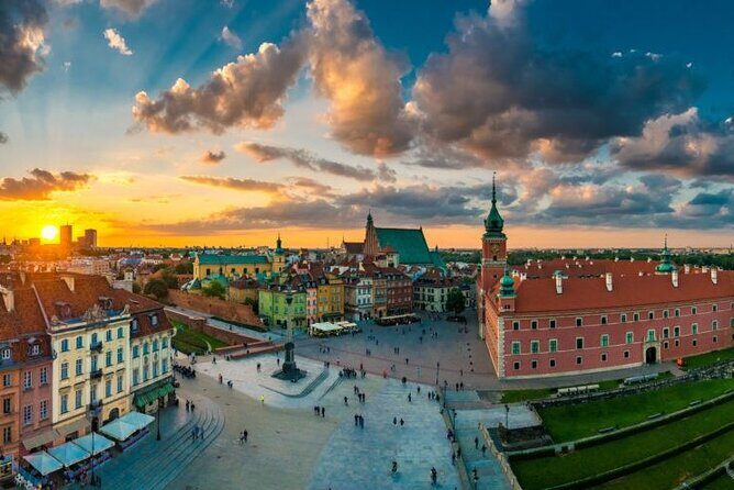 Warsaw Private Walking Tour - Walking the Royal Castle and Old Town walls the smart way