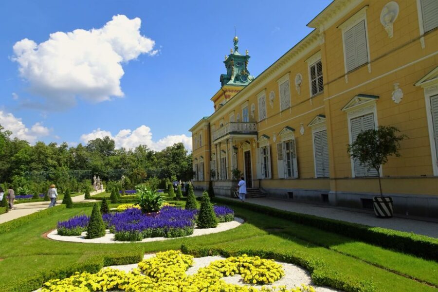 Warsaw: Skip-the-Line Wilanow Palace & Gardens Private Tour - Price and logistics: how $145 per person stacks up