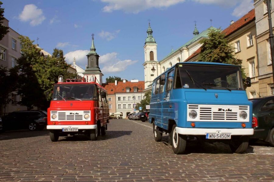 Warsaw: the Best of the City Private Tour by Retro Minibus - Why the private format really helps in a short visit