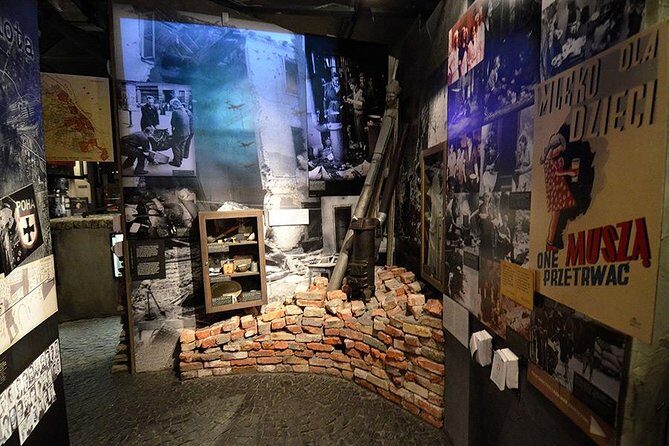 Warsaw Uprising Museum (1944) + POLIN Museum: PRIVATE TOUR /inc. Pick-up/ - Inside POLIN Museum: Jewish History in Poland, Told Through Tech and Everyday Life