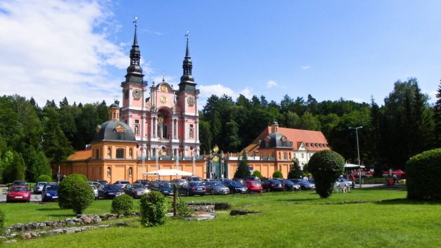 Warsaw Wolf’s Lair with St. Lipka and Mamerki Private Guided - A 12–14 Hour Private Route From Warsaw to WWII Bunker Country