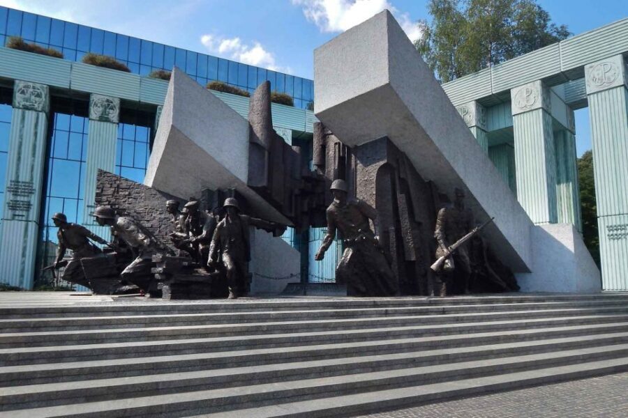 Warsaw: WWII Private Tour by Retro Minibus with Hotel Pickup - The Warsaw Uprising of 1944: last independence attempt and deliberate destruction